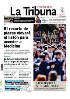 LA BORRIQUILLA, ENTRE MULTITUDES